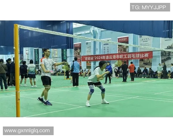 体育实时数据武汉羽毛球队与广州羽毛球队赛后复盘探讨灵活性表现与战术调整 体育实时数据武汉羽毛球队与广州羽毛球队赛后复盘探讨灵活性表现与战术调整